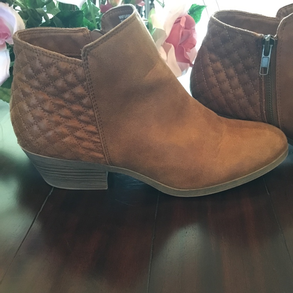 Faded Glory Booties